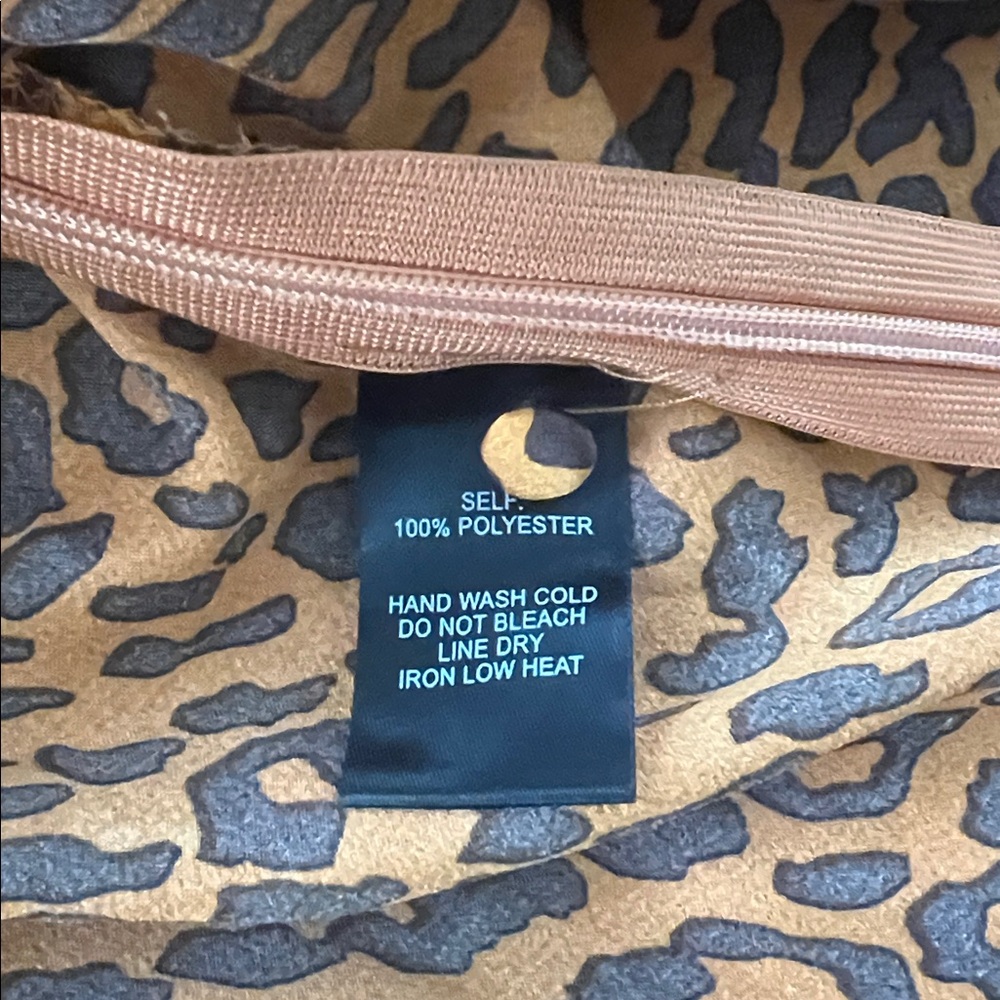 Lulus Burt orange leopard print top size S - Picture 11 of 12